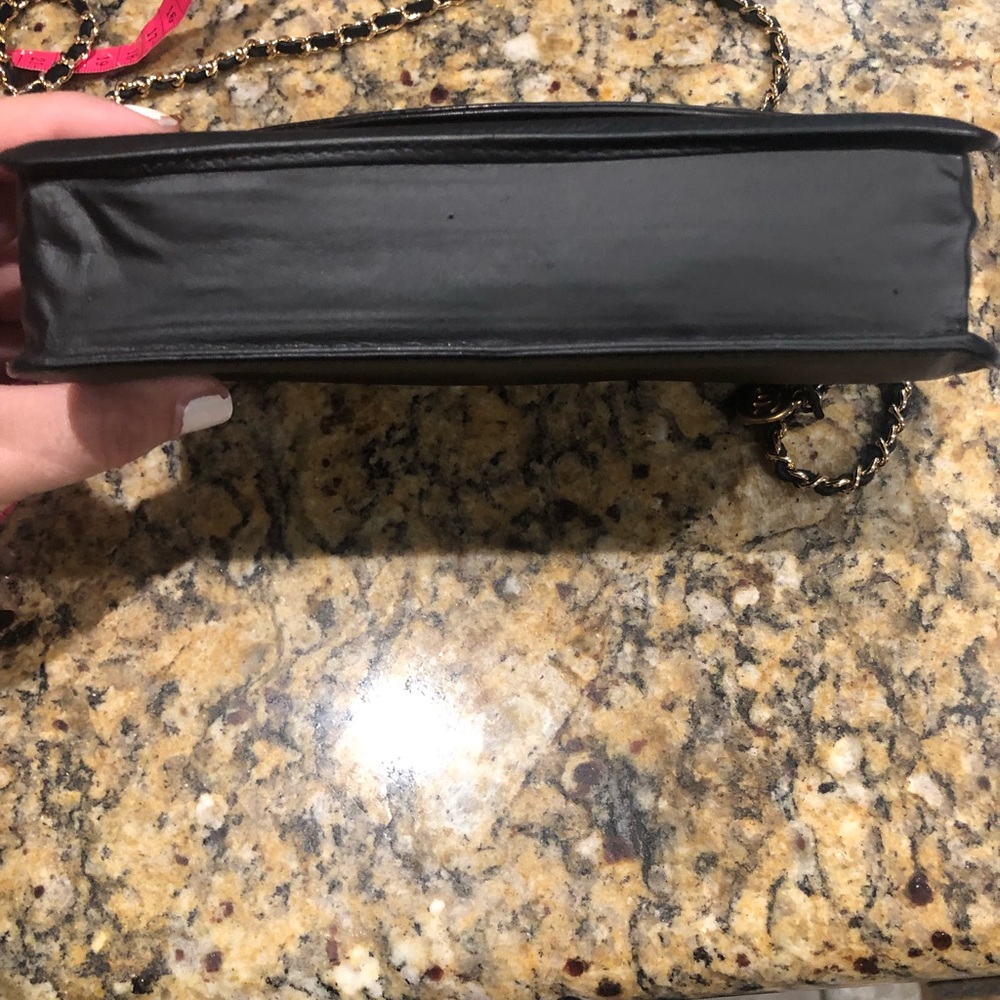 Vintage Classic Clutch Chanel Crossbody - Picture 8 of 10